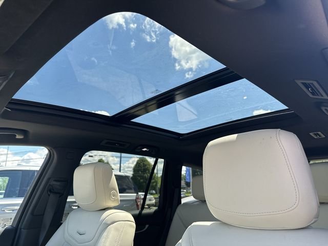 Used 2023 Silver Cadillac Sport image 21