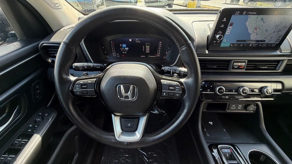 2025 Honda Pilot Elite - Photo 17