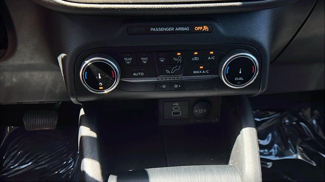 Used 2024 Gray Ford Active image 25