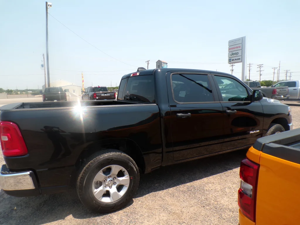 New 2026 Diamond Black Crystal Pearlcoat RAM Big Horn image 33