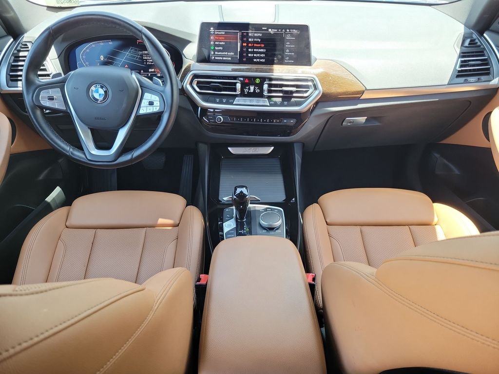 Used 2024 Blue BMW sDrive30i image 13