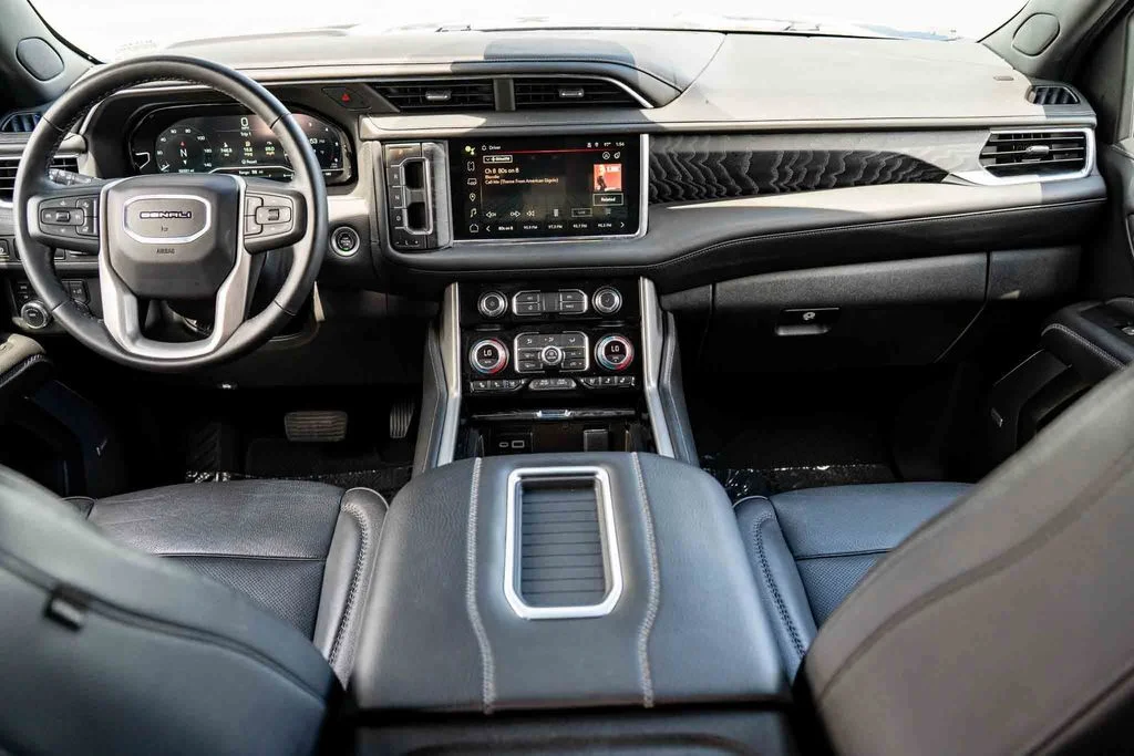 Used 2024 Black GMC Denali image 25