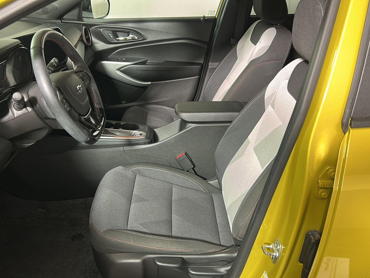 Used 2024 Nitro Yellow Metallic Chevrolet 1RS image 12