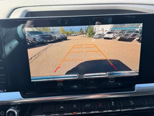 Certified Used 2024 Sterling Metallic GMC Elevation image 37