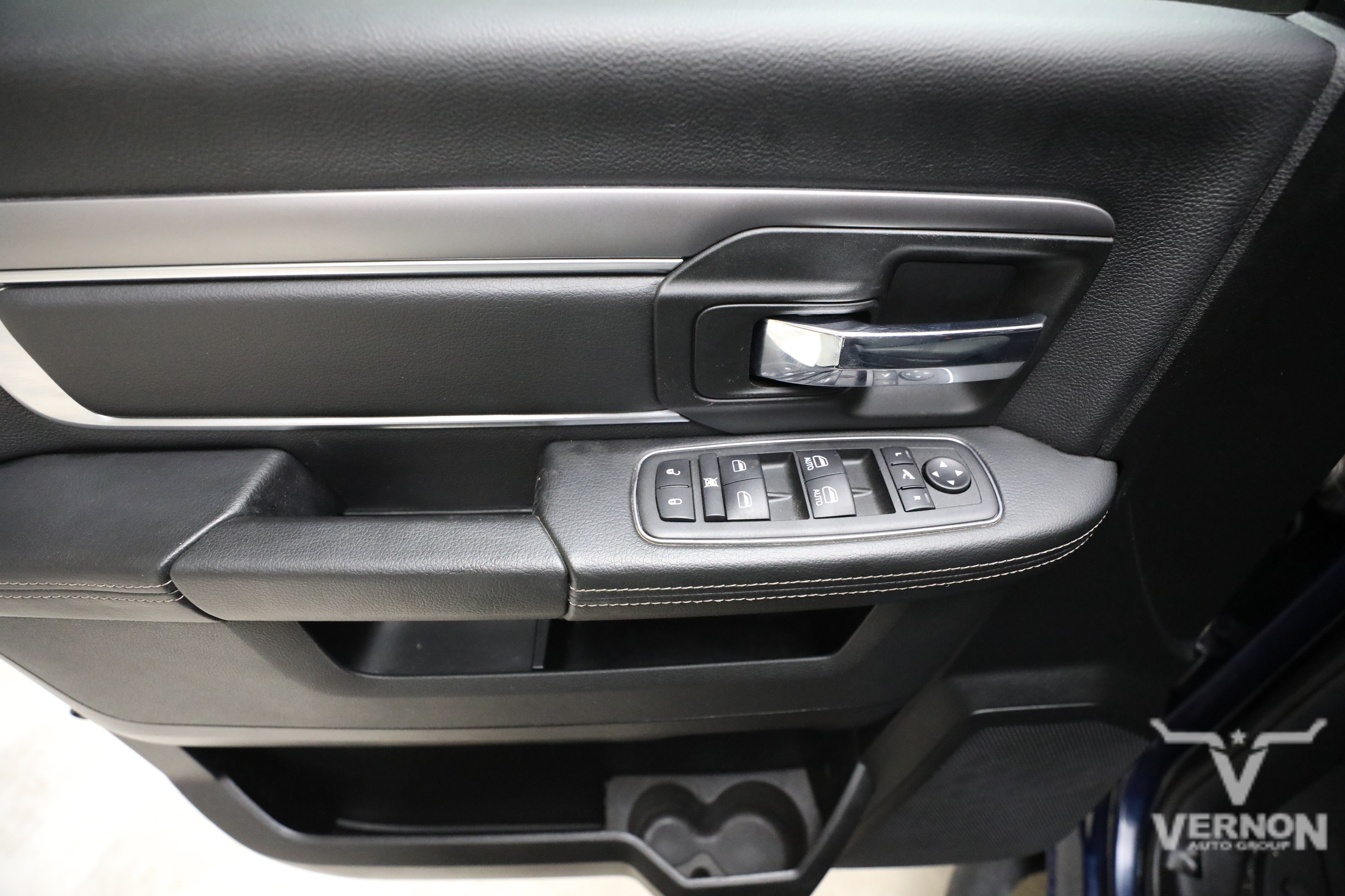 Used 2022 Patriot Blue Pearlcoat Ram Y image 18