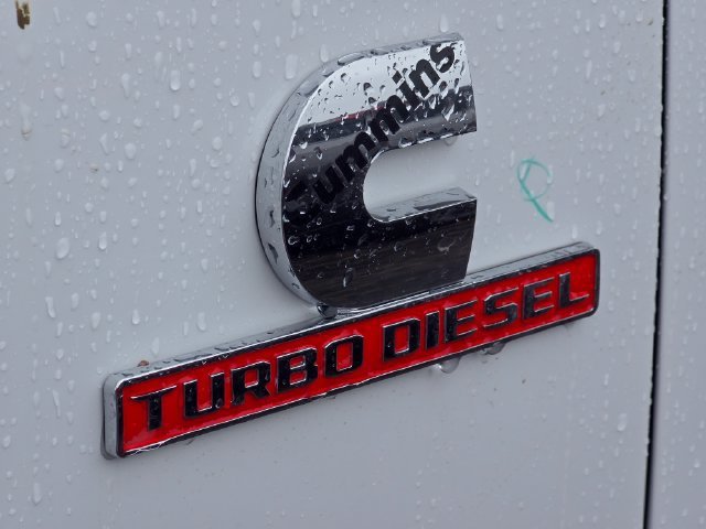 New 2027 Bright White Clearcoat RAM Laramie image 23