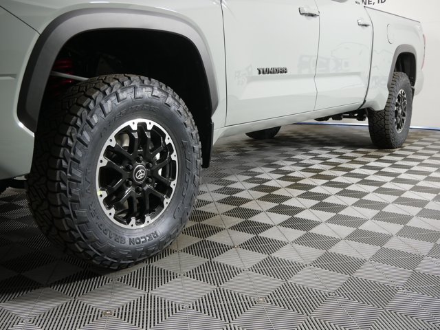 New 2026 Lunar Rock Toyota SR5 image 2