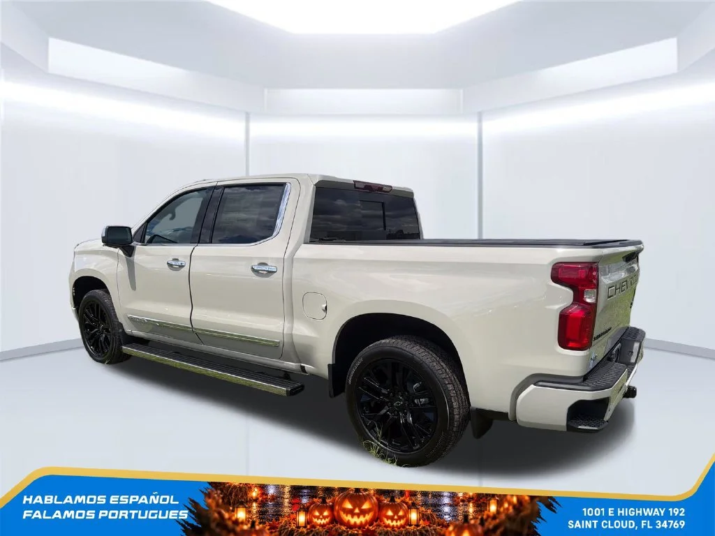 New 2026 White Sands Chevrolet High Country image 3