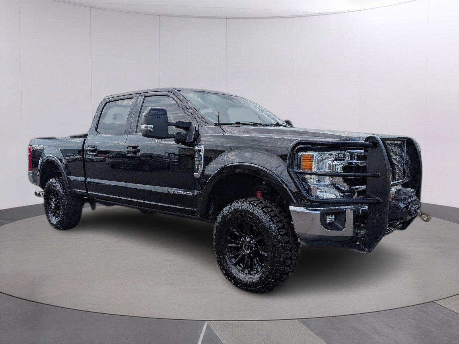 Used 2020 Agate Black Ford Lariat image 9