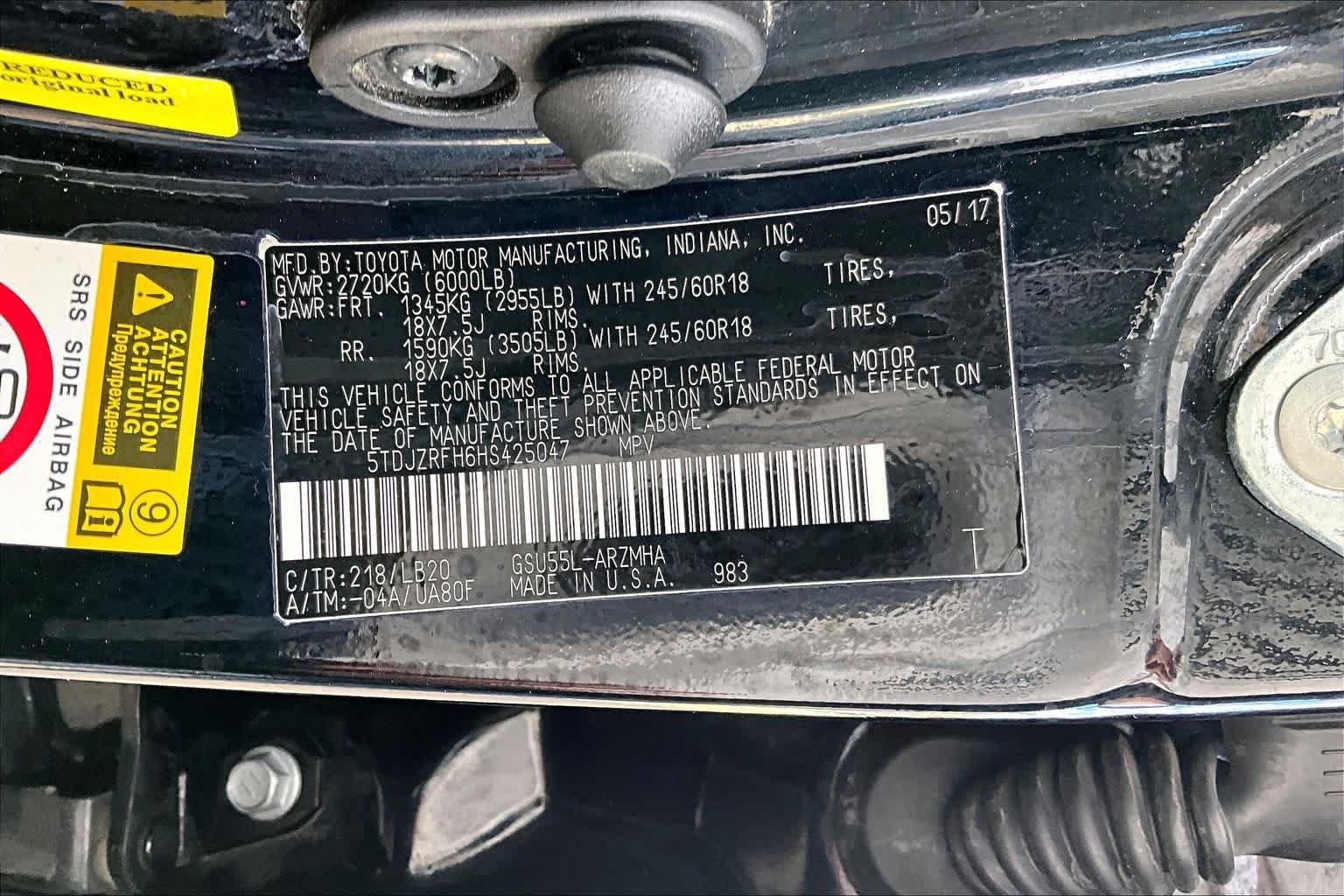 Used 2017 Midnight Black Metallic Toyota XLE image 34
