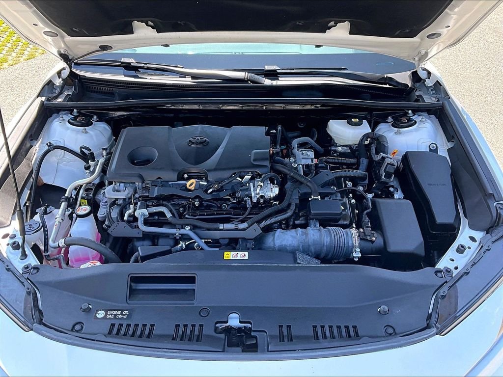 Used 2025 White Toyota SE image 30
