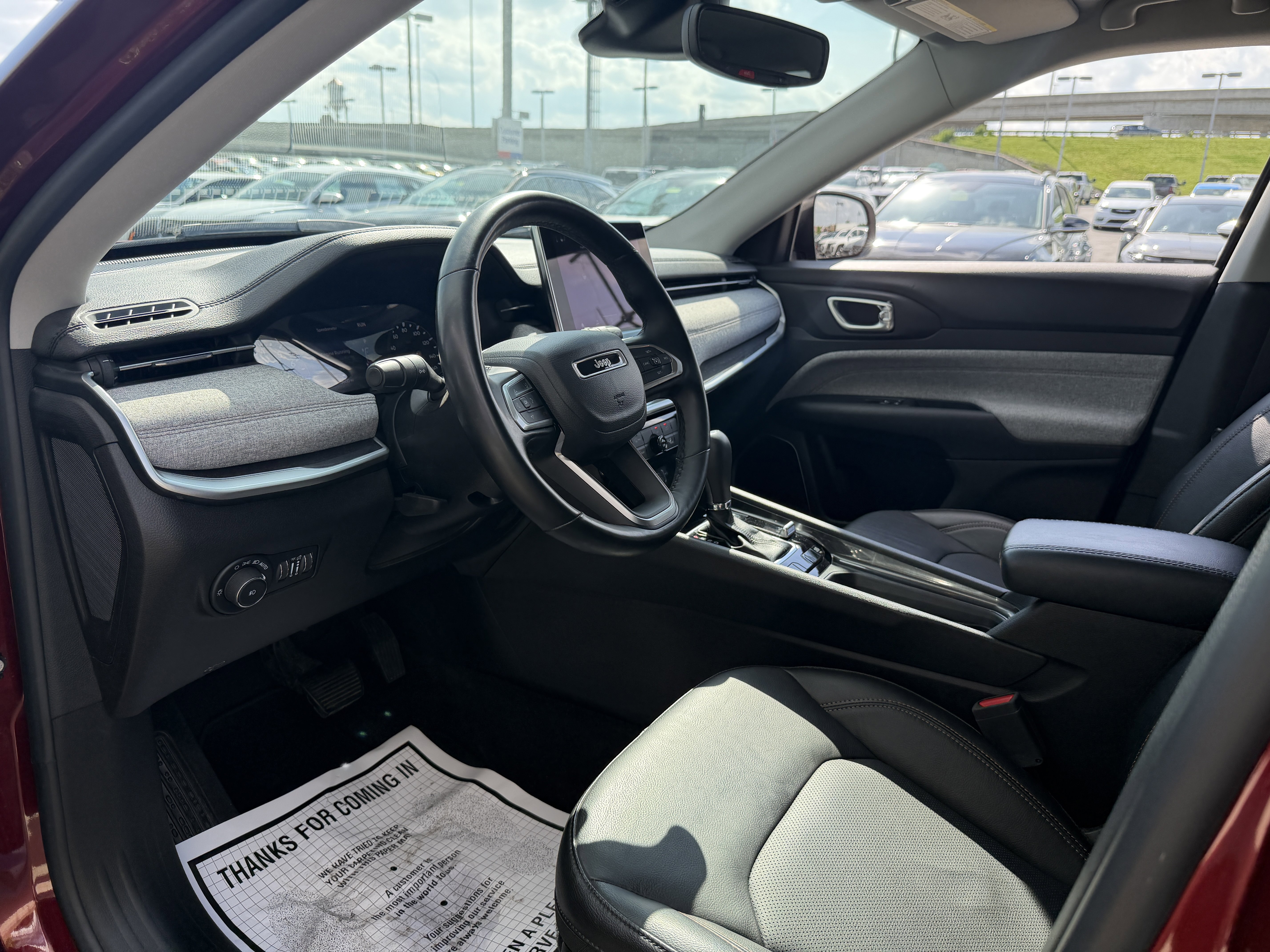 Used 2022 Velvet Red Pearlcoat Jeep Latitude Lux image 26