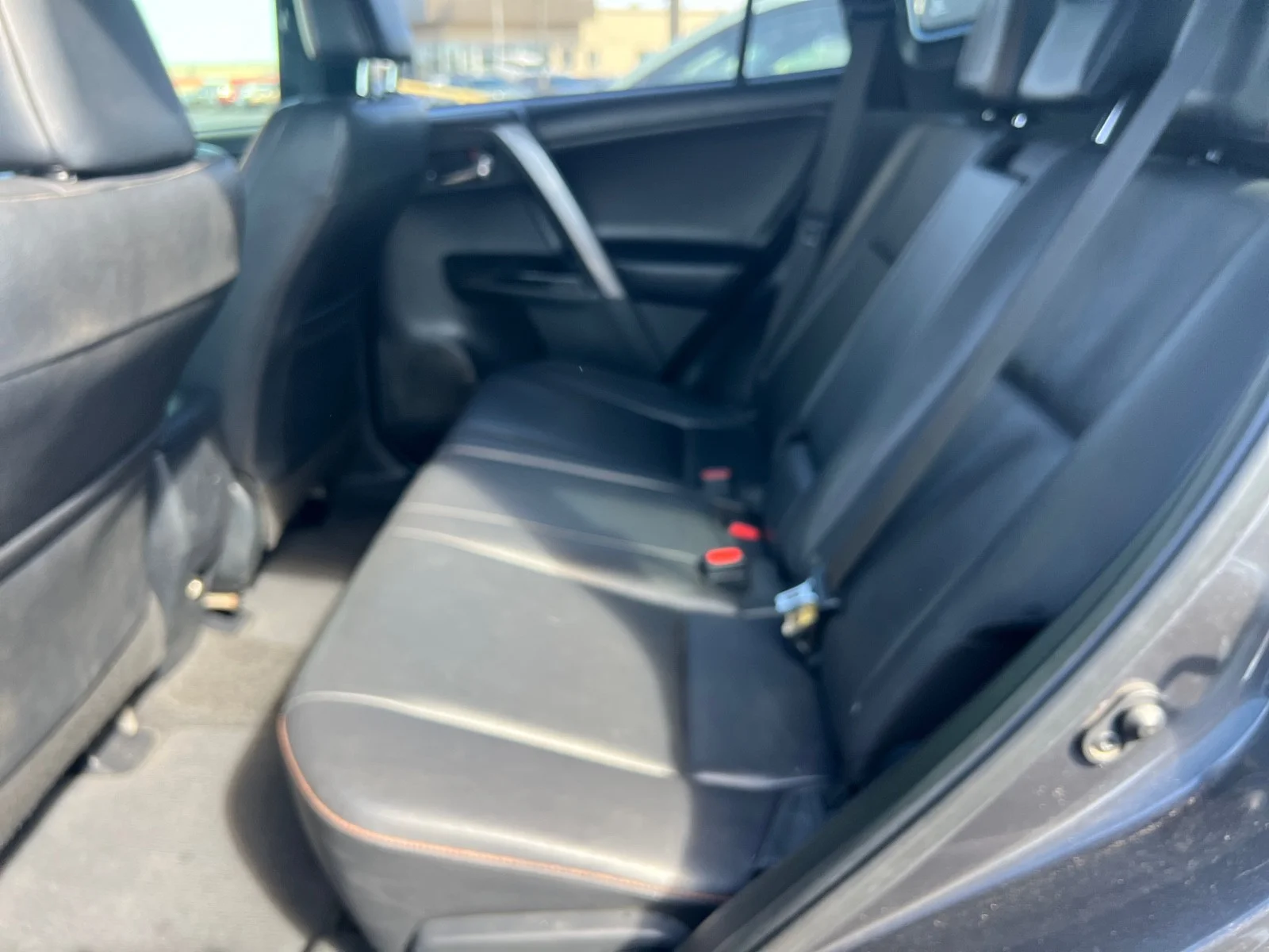 Used 2018 Magnetic Gray Metallic Toyota SE image 12