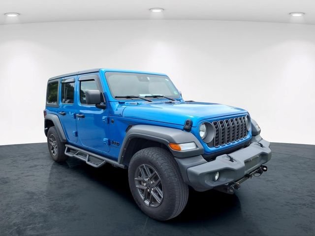 Used 2024 Blue Jeep Sport S image 7
