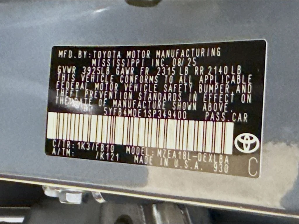 2025 Toyota Corolla LE - Photo 29