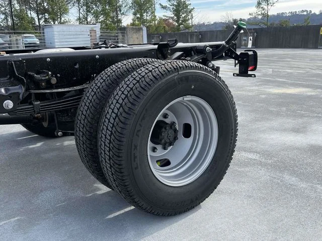 New 2026 White Ford XL image 9