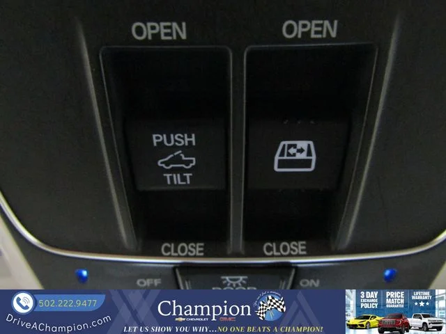 Used 2023 Black Honda RTL image 38