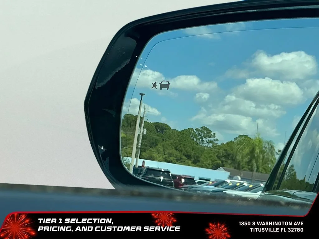 Used 2026 Nimbus Metallic Cadillac Sport image 47