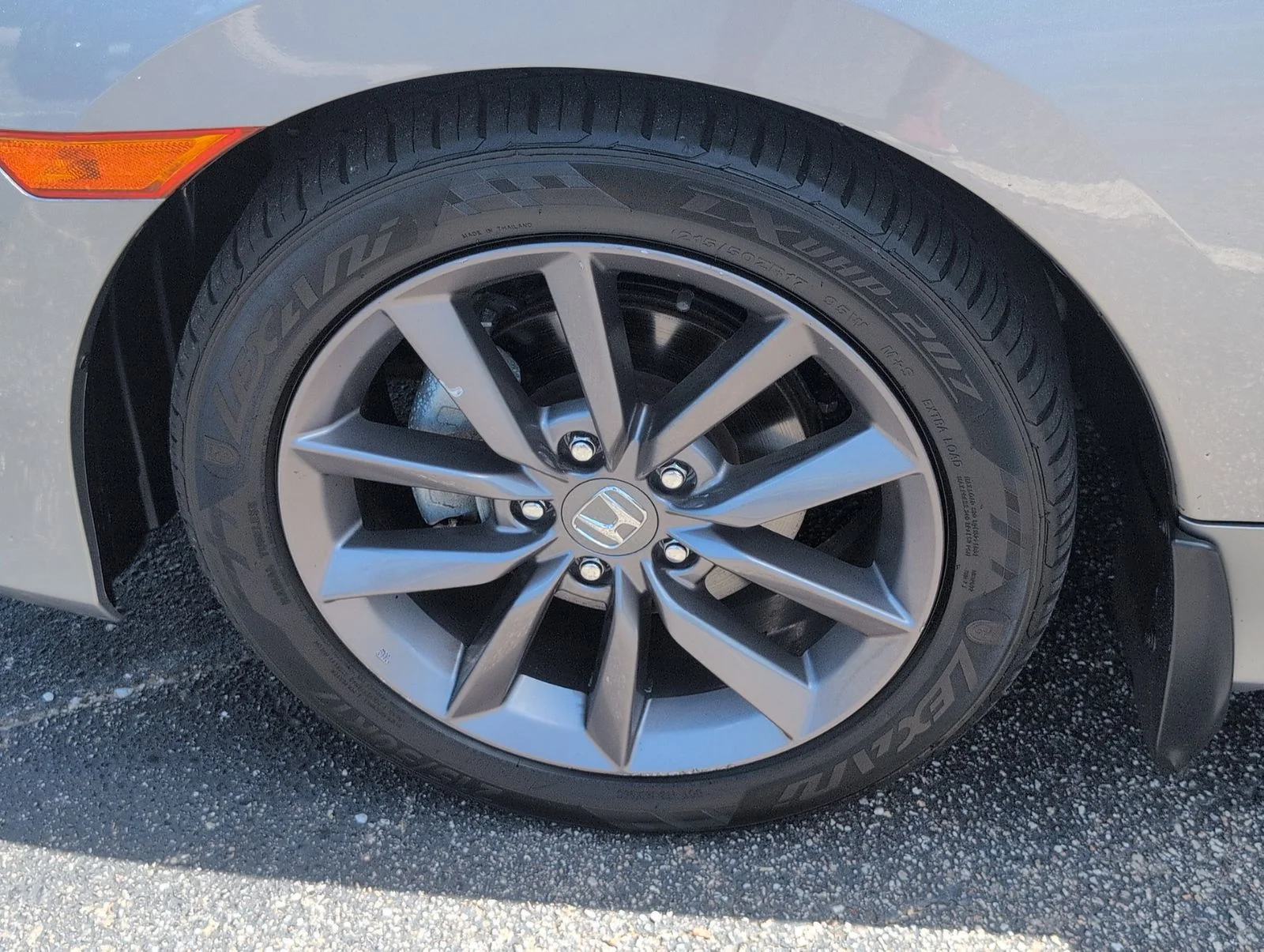 Used 2021  Honda EX-L image 11