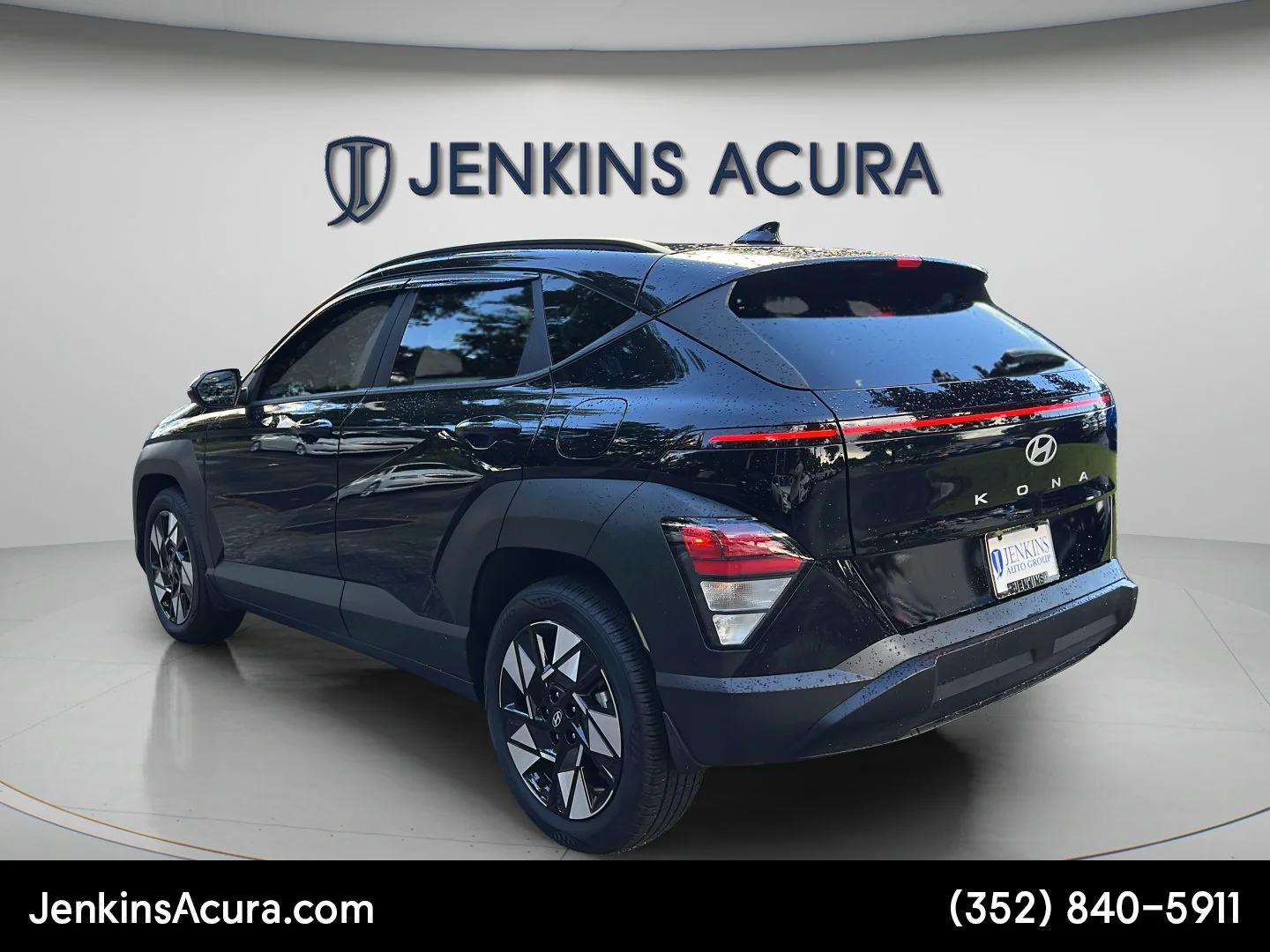 Used 2025 Abyss Black Pearl Hyundai SEL Convenience image 5