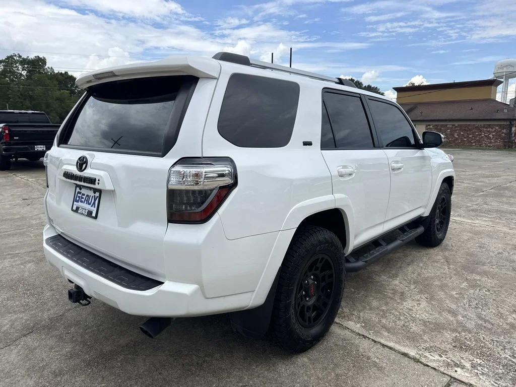 Used 2024 White Toyota SR5 Premium image 12