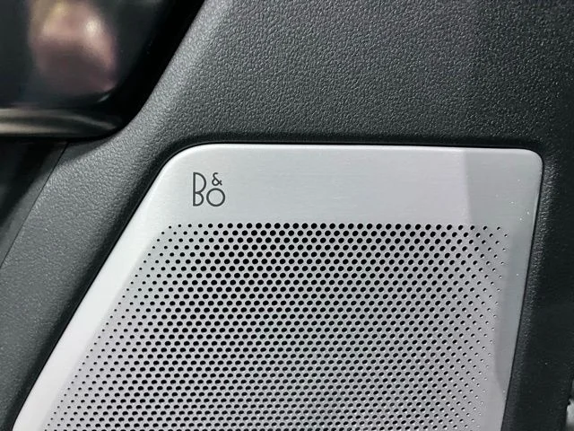 Used 2025 White Ford Platinum image 20