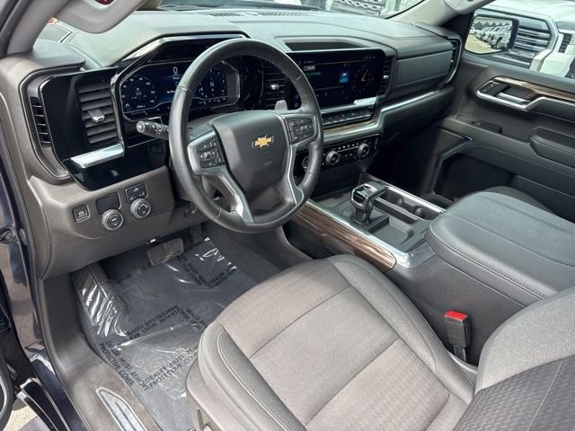 Used 2023 Gray Chevrolet LT image 2