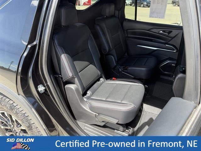 Used 2026 Mosaic Black Metallic Chevrolet AWD Z71 image 10