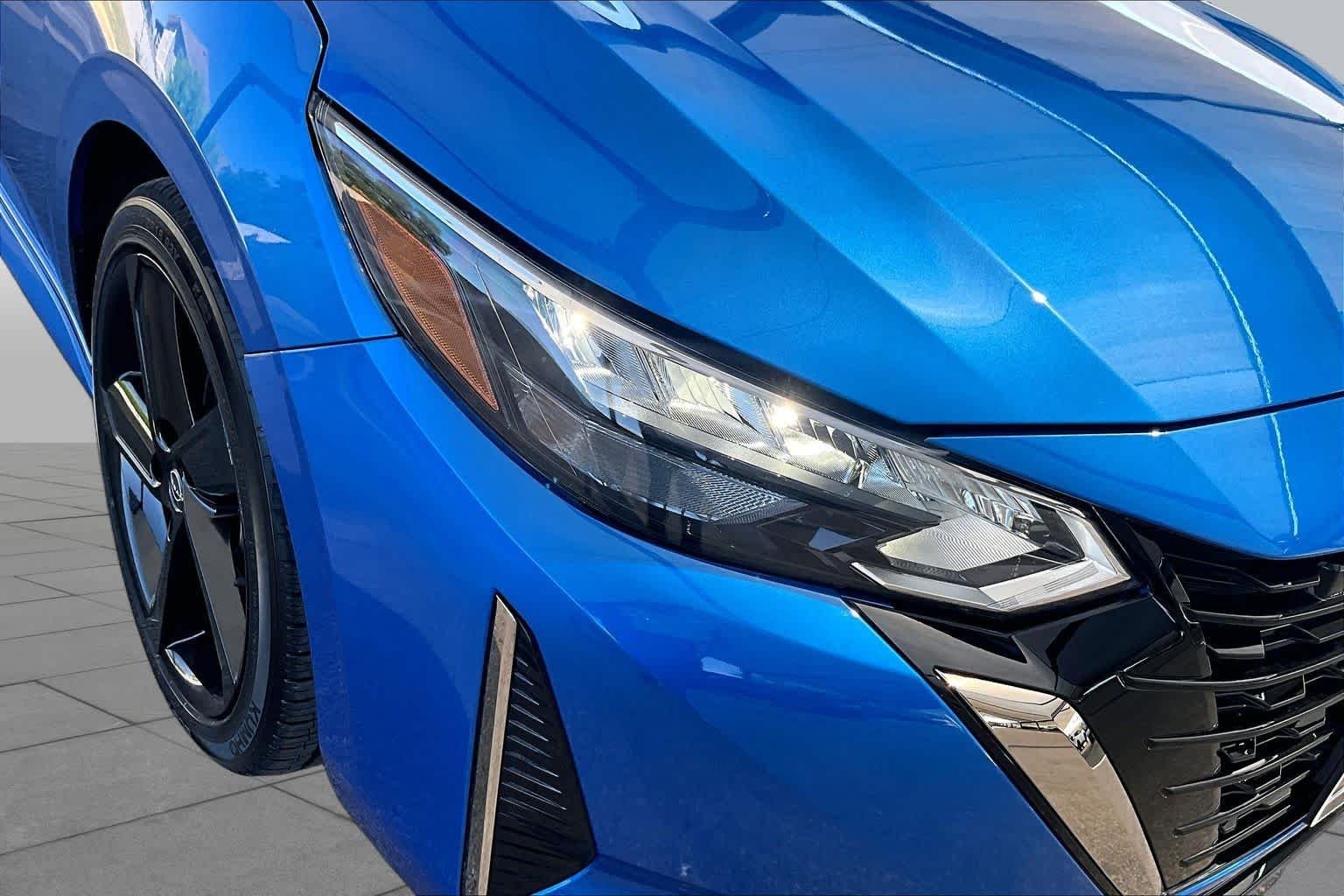 Certified Used 2024 Electric Blue Metallic Nissan SR image 28