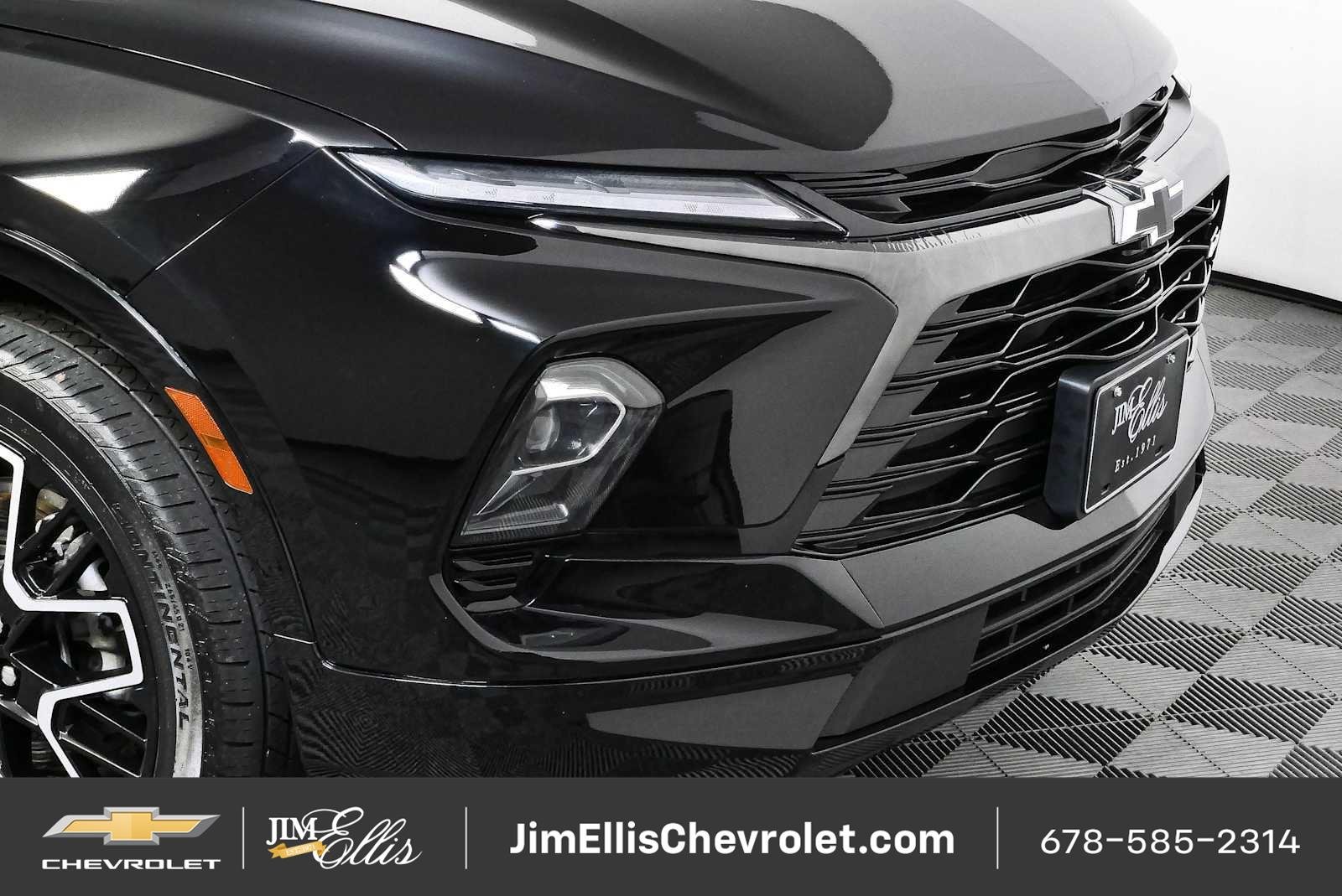 Certified Used 2023 Black Chevrolet RS image 37
