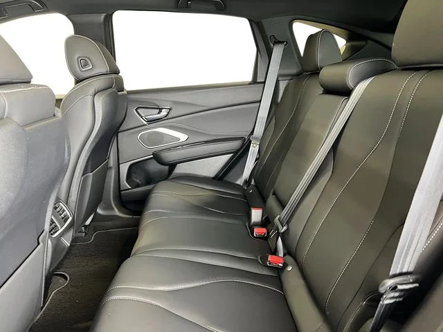 New 2026 Solar Silver Metallic Acura Base image 28