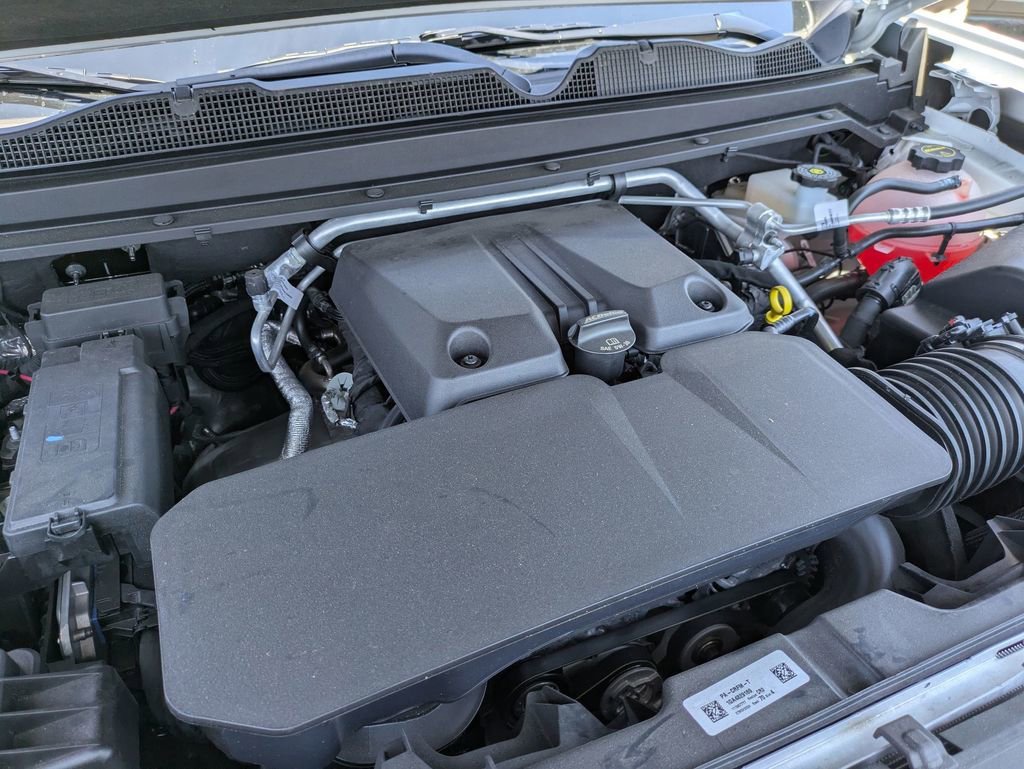 2025 Chevrolet Colorado Z71 - Photo 13