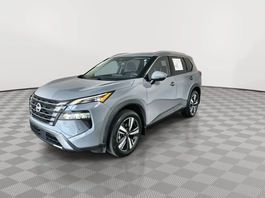 Certified Used 2024 Gray Nissan SL image 4