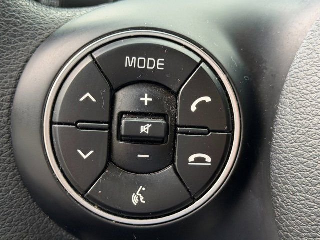 Used 2022 Black Kia LX image 24