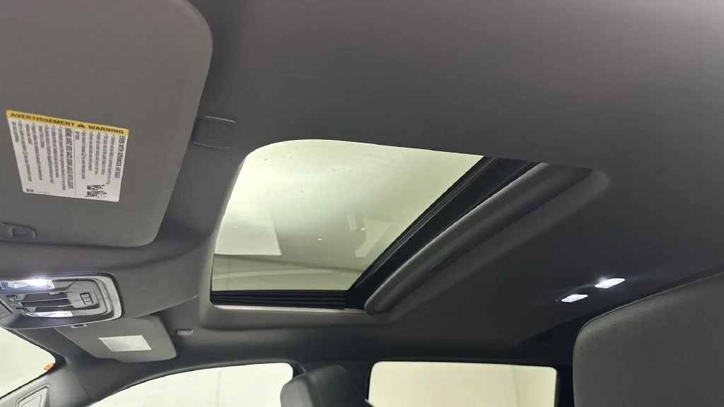 Used 2022 Beige Chevrolet LT Trail Boss image 17