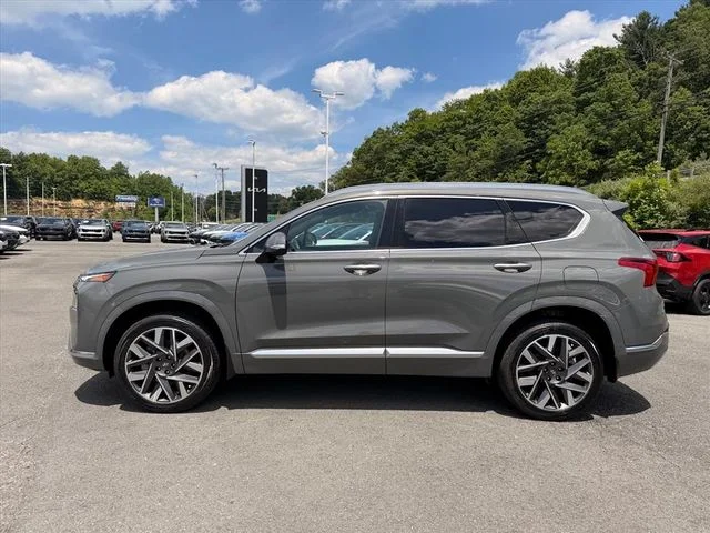 Used 2022 Gray Hyundai Calligraphy image 4