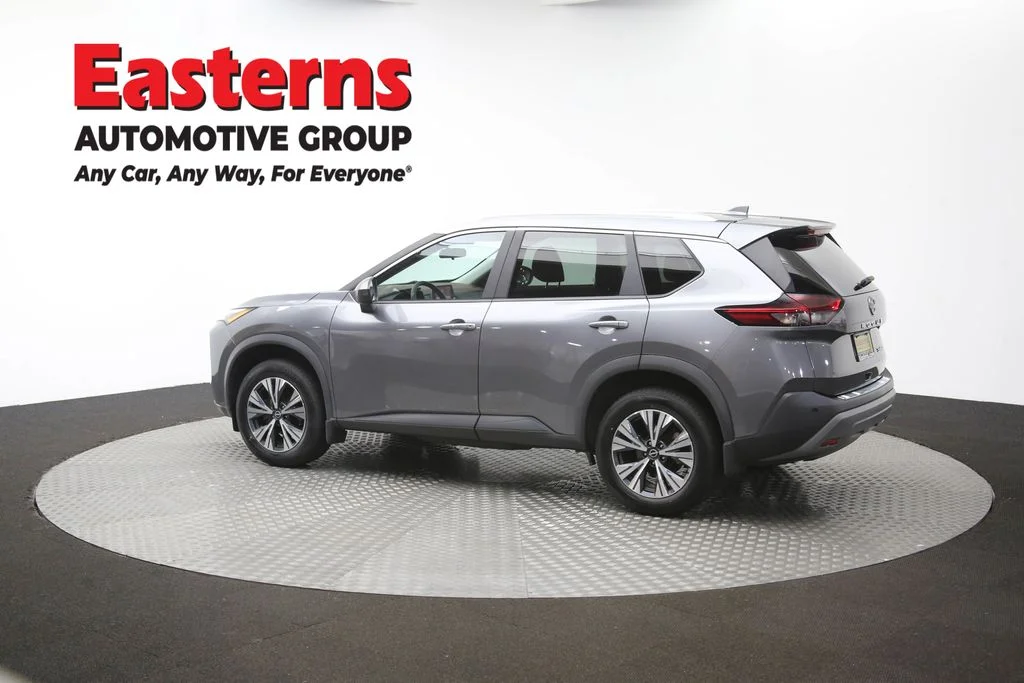 Used 2023 Gray Nissan SV image 63