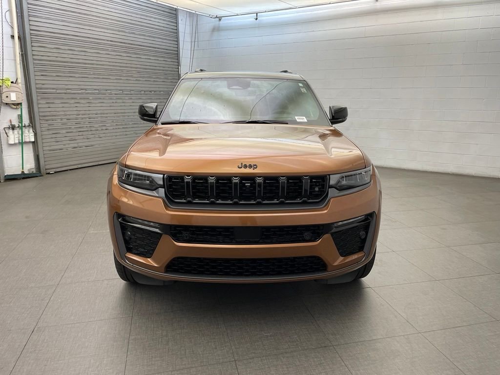 New 2026 Copper Shino Metallic Clear-Coat Exterior Paint Jeep Summit image 9