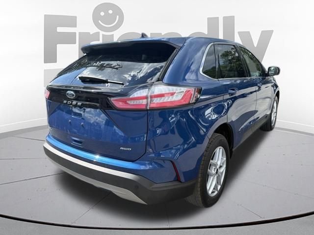 Used 2024 Blue Ford SEL image 7