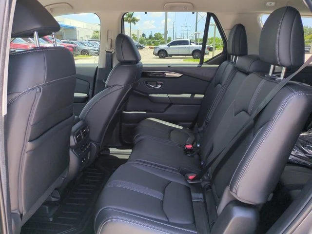 2026 Honda Pilot EX-L - Photo 12