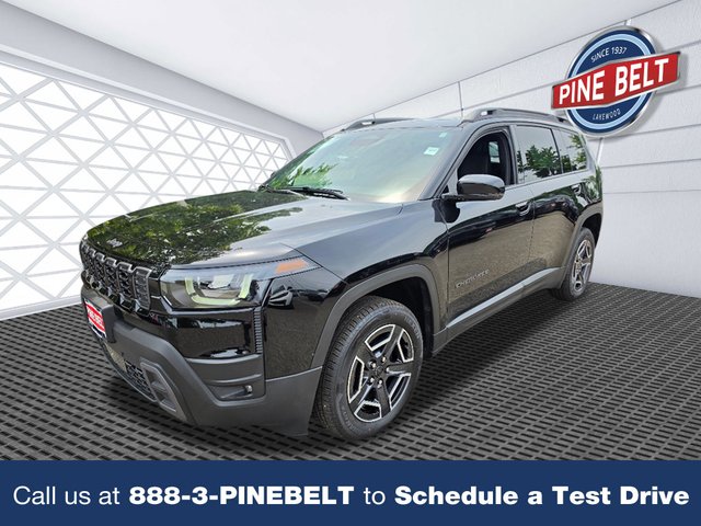 2026 Jeep Cherokee Laredo