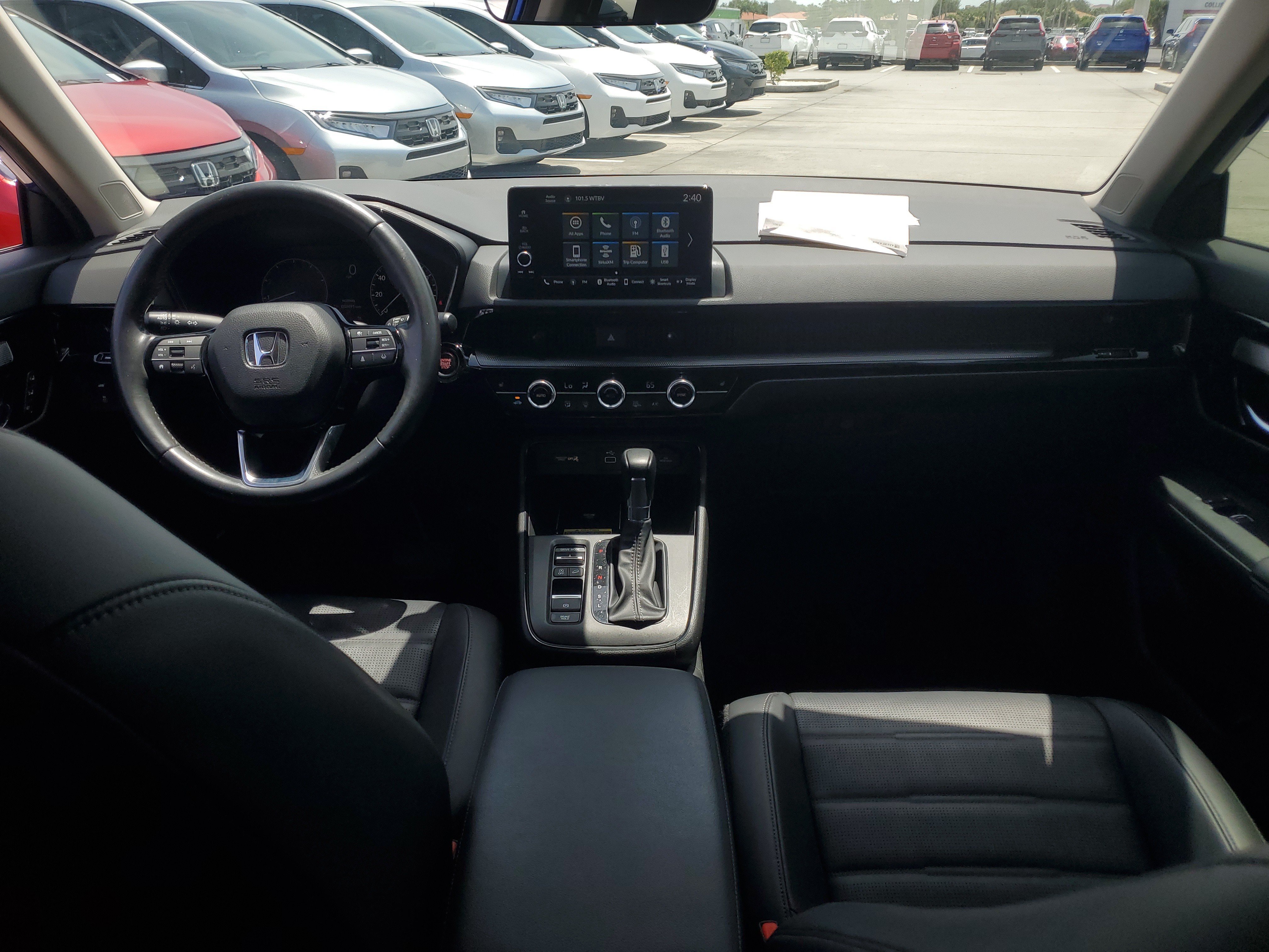 Used 2024 Sparkle Silver Honda EX-L image 14