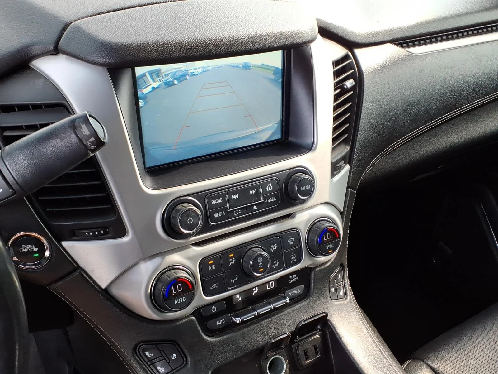 Used 2019 Onyx Black GMC SLT image 9