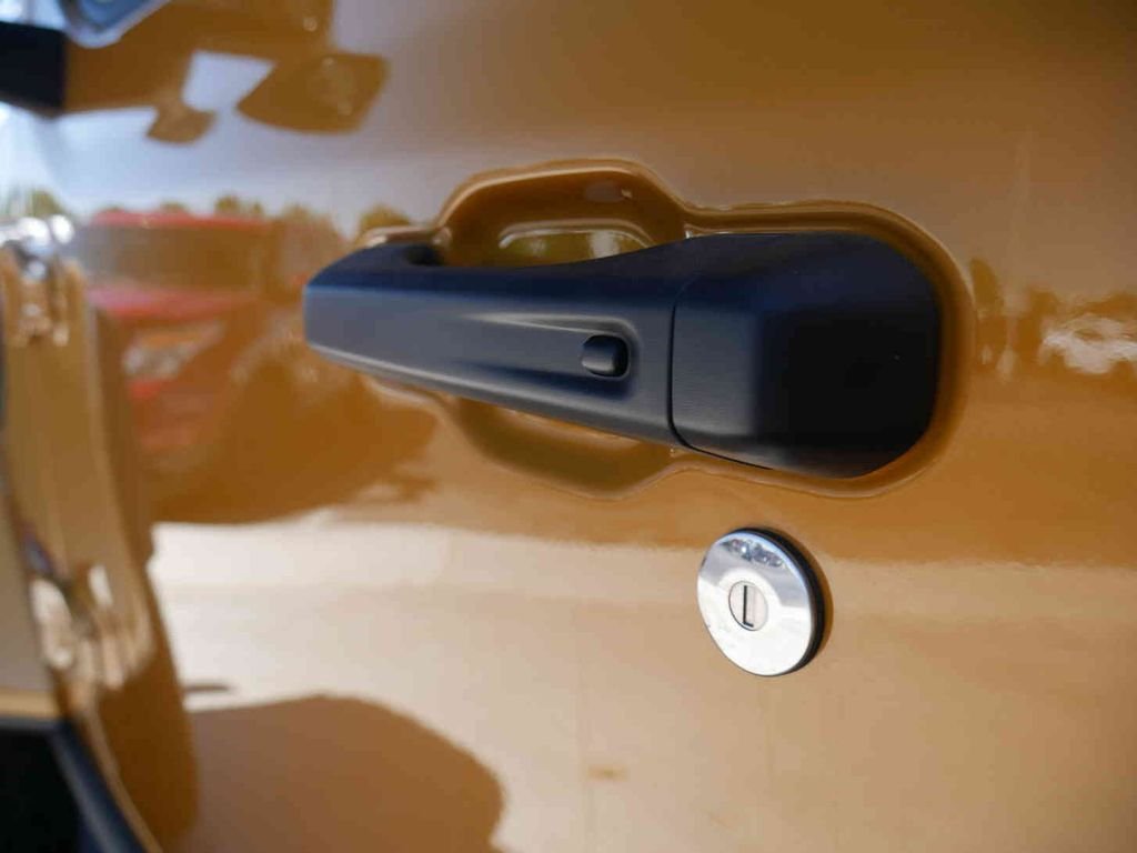 New 2026 Goldilocks Exterior Paint Jeep  image 9