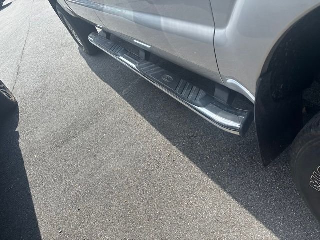 Used 2016 Silver Ford XLT image 8