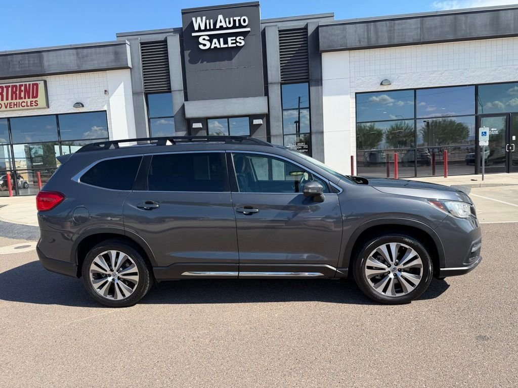Used 2019 Gray Subaru Limited image 3