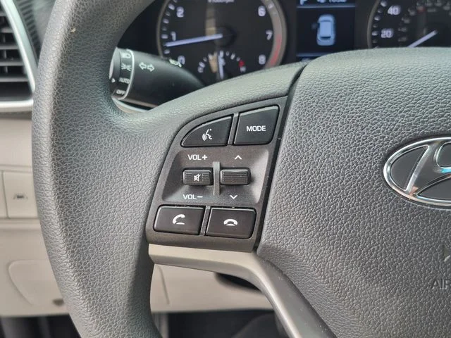 Used 2021 White Hyundai Value image 15
