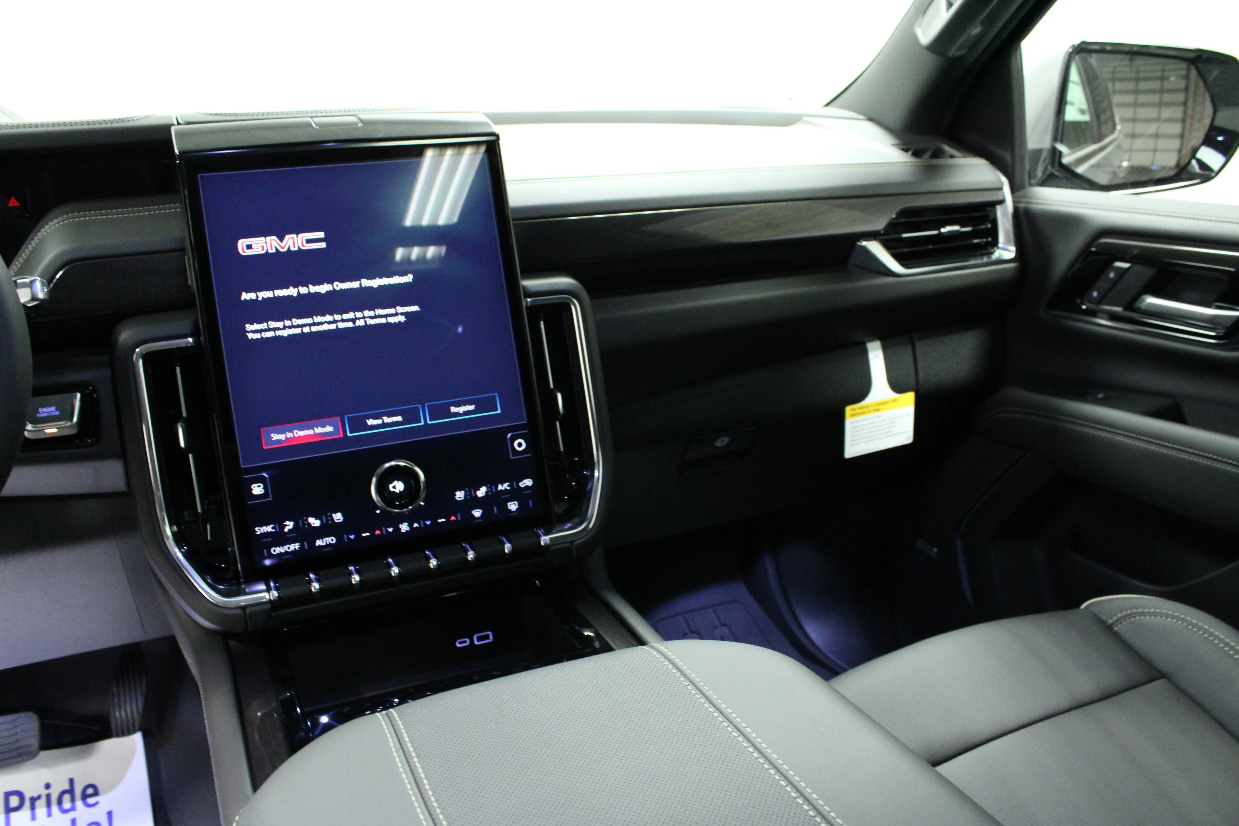 New 2026 Sterling Metallic GMC Elevation image 21