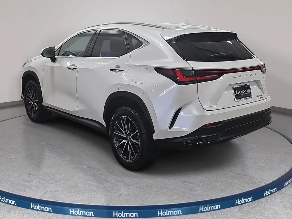 Used 2024 White Lexus 350 Base image 8