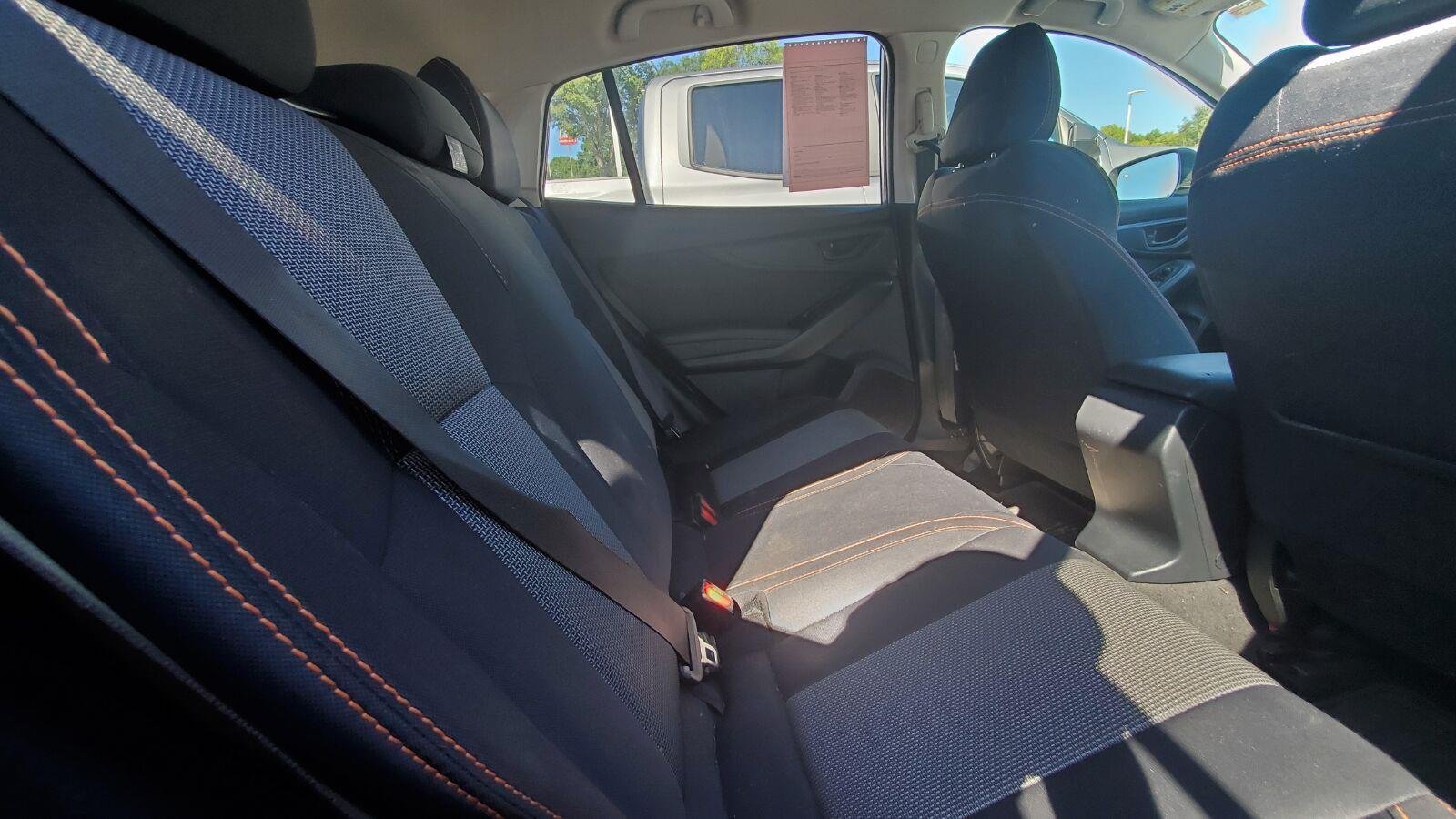 Used 2018 Ice Silver Metallic Subaru Premium image 6